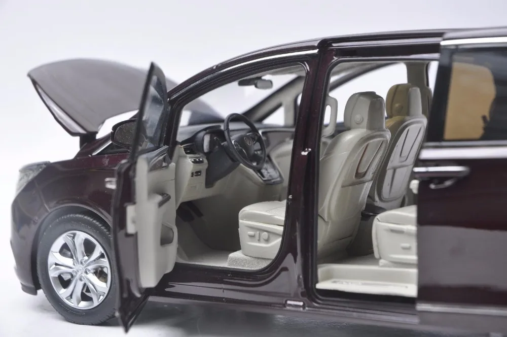 1:18 литья под давлением модель для GM Buick GL8 Avenir красный MPV сплав игрушка автомобиль миниатюрная коллекция подарок