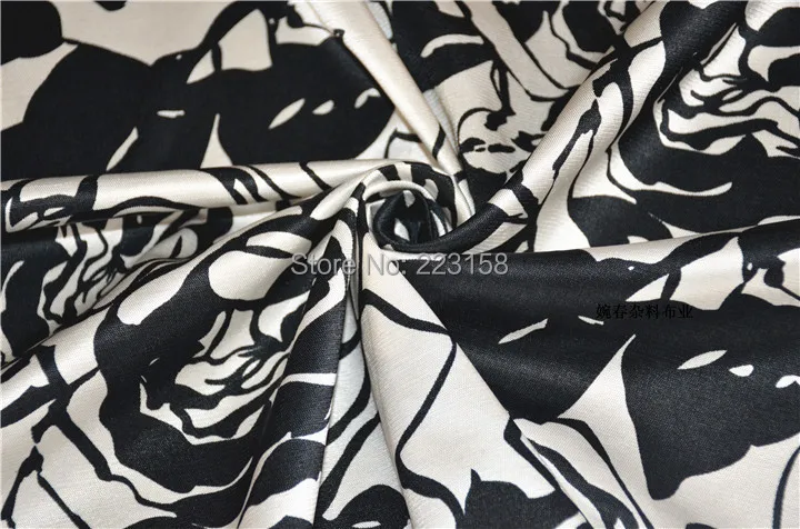50*150 см черно-белая хлопковая ткань с принтом больших пионов и роз для
