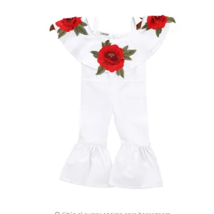 Летний комбинезон для девочек однотонный с открытыми плечами модный красный цветочный декор