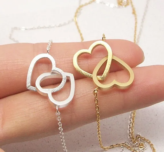 Серебряное изящное ожерелье с двойным открытым сердцем ожерелья и кулоны милое