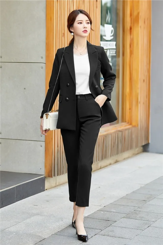 Модные красные осенне зимние деловые костюмы 2019 с брюками карандаш и курткой