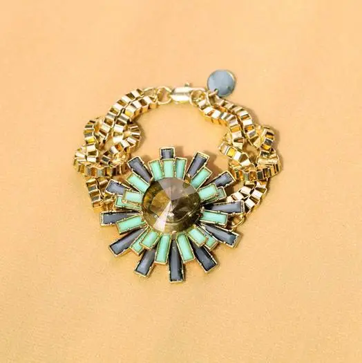 Luxury Crystal Rhinestone Flower Statement Bracelet bangles gold plated gem wide flower bracelet free shipping new fashion 2014 | Украшения