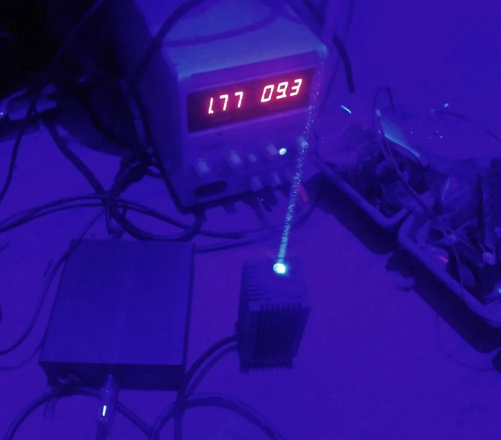 Профессиональный дизайн 2 Вт 445нм синий лазерный модуль TTL маленькая точка резьба