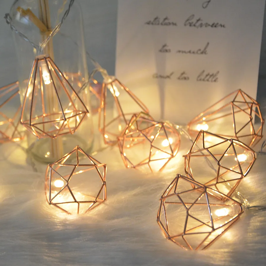 

1.5M/3M 10/20 LED Retro Metal Battery / USB LED Fairy String Lights Diamond Lantern Xmas Tree Wedding Party Decor Holiday Lamp