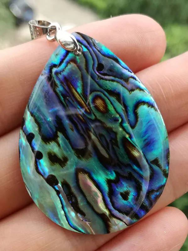 Натуральный кулон в виде раковины абалона энергетический исцеляющий амулет