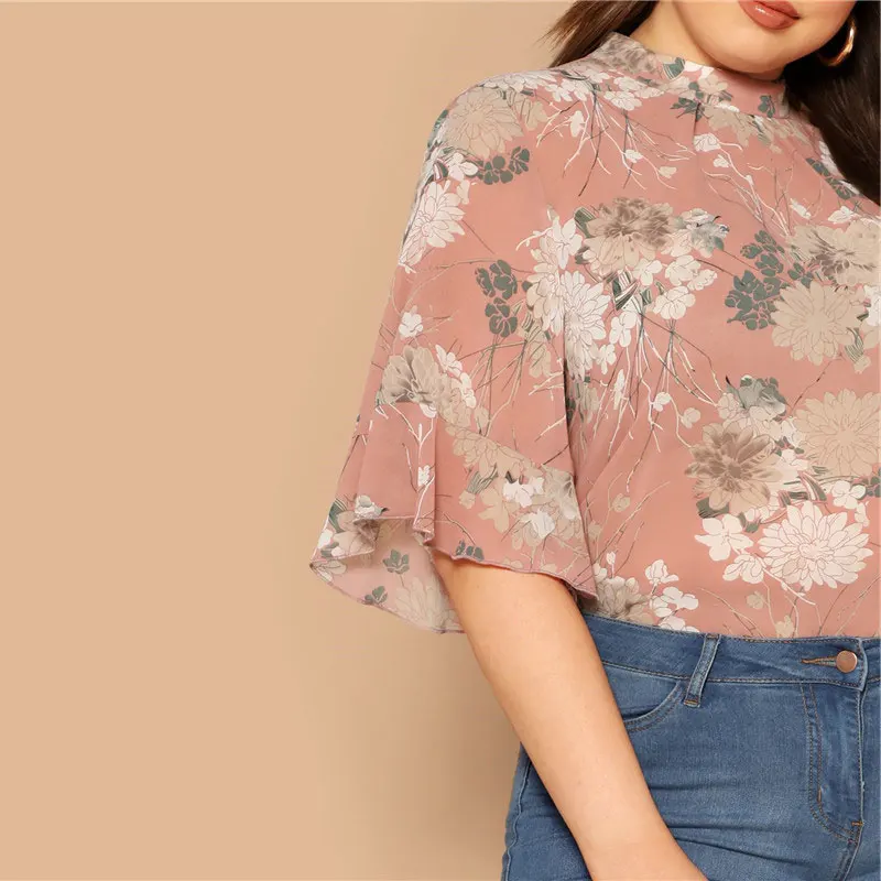 SHEIN Размера Плюс Цветочный Топ Со Стоячим Воротником Женская Летняя Розовая Элегантная Блузка С Средним Рукавом И Стоячим Воротником