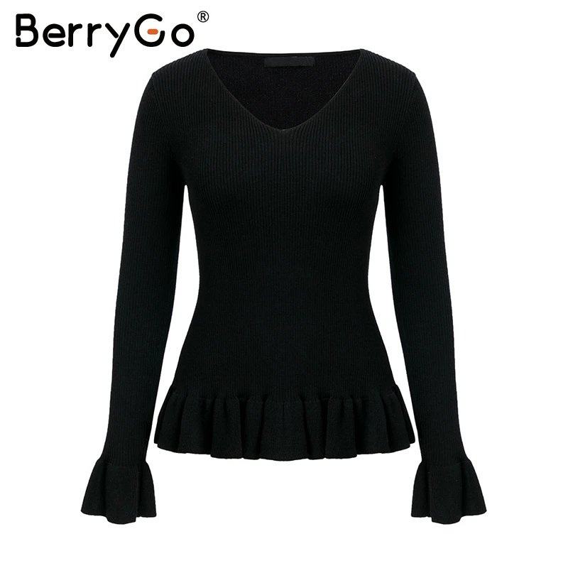 Женский трикотажный свитер BerryGo черный с рукавами-фонариками на осень и зиму |
