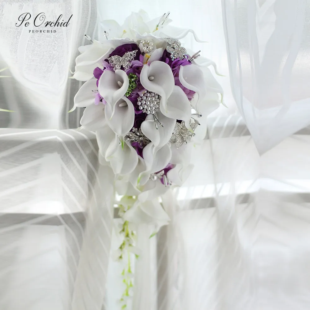 PEORCHID Crystal Waterfall Wedding Bouquet Purple Brooch Calla Lily Bouquets Ramo De Novia Vintage Rhinestone Bridal Bouquet peorchid crystal feathers handmade wedding bouquet luxury blue bridal brooch bouquet european diamond crown flowers bouquet