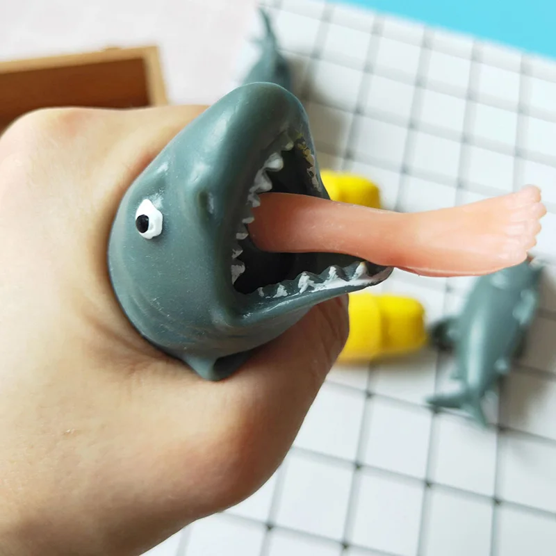 1pc shark toy Горячая шалость собака Шарпей Забавные игрушки антистресс Игрушка Щенок для детей Дети Малыш взрослых сжимает вентирование развивающие игрушки - Цвет: 1pc shark toy