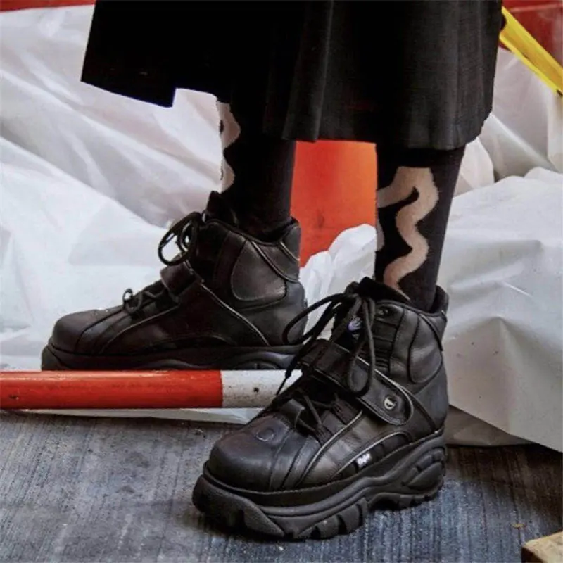 Женские кроссовки дизайнерские из натуральной кожи с высоким берцем на весну 2019 |