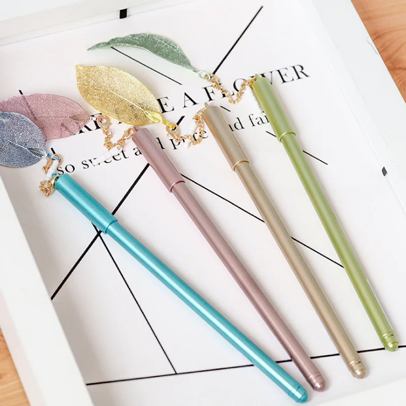 1 шт. креативная заглушка от пыли в виде листьев нейтральное ожерелье ручка