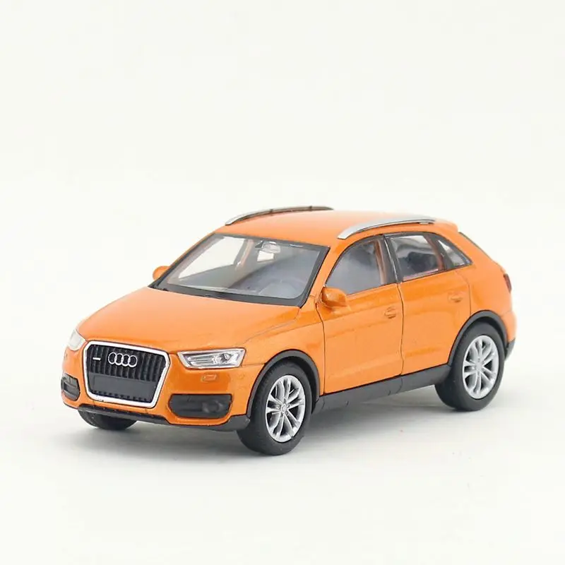

Welly DieCast Metal Model/1:36 Scale/Audi Q3 SUV Toy Car/Pull Back Educational Collection/for children's gift or for collection