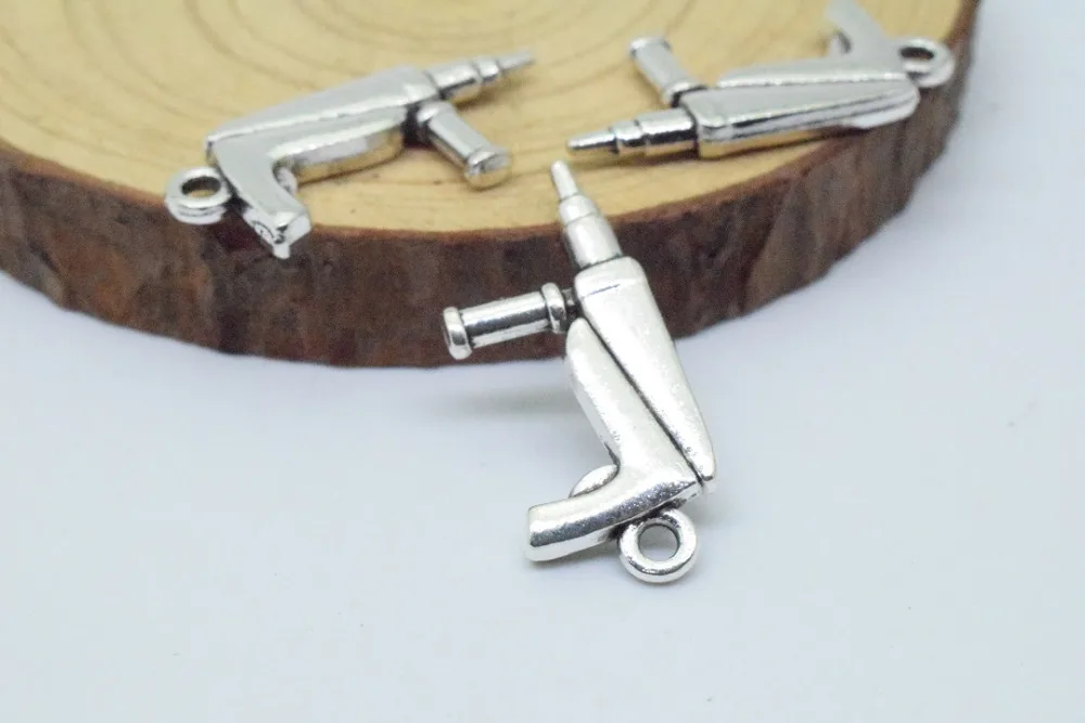 Инструмент коллекция шармов 50 шт. тибетский серебряный тональный молоток