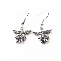 Earrings Рок-Группа Бон Джови "кольцо для ключей в виде крыльев брелок с буквой Вокальный концерт подвеска с логотипом - Цвет: Earrings
