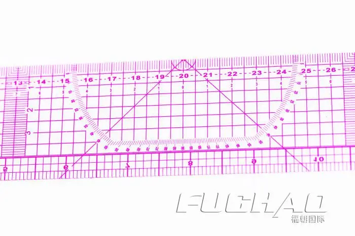 Многофункциональная изогнутая линейка специальная для одежды 2555A используемая
