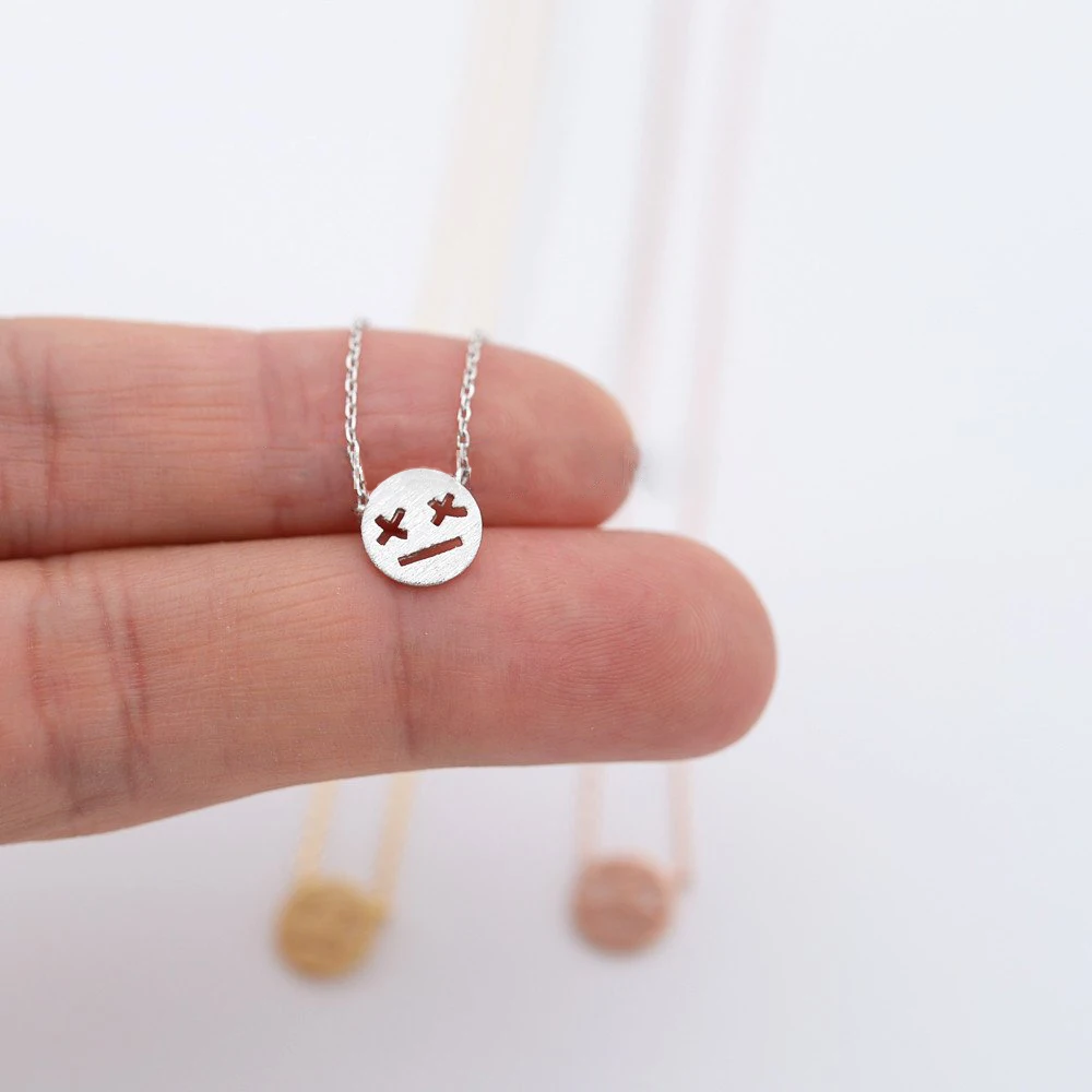 Модные ожерелья с подвеской в виде мультяшных выражений глаза X глазурованными