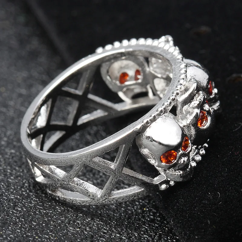 Женское Винтажное кольцо Seanlov фиолетовое в форме черепа с фианитом Серебряное