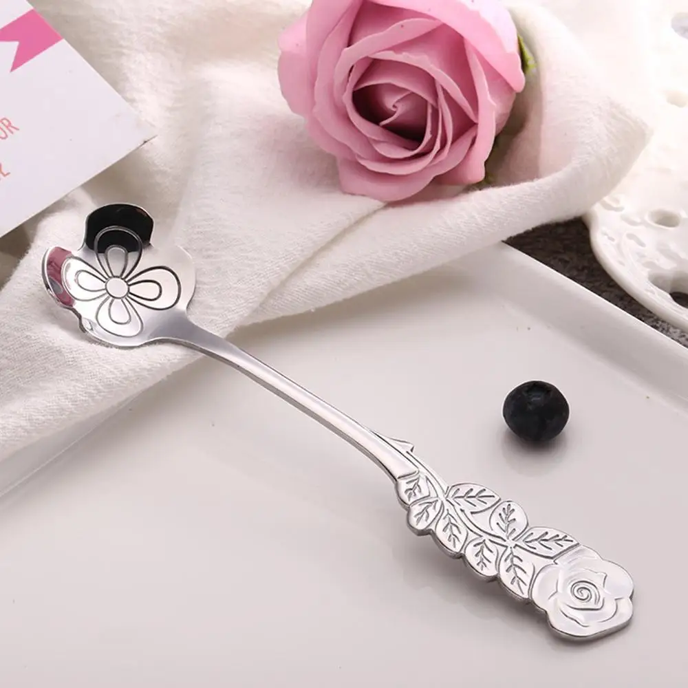 Four-leaf clover Лепесток из нержавеющей стали кофе ложка цветок Форма десертное мороженое для конфет и чая Ложка - Цвет: Four-leaf clover