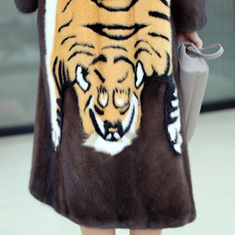 LVCHI Winter Women Coat Collection Grade Russia Imported Velvet Mink Fur Coat Denmark Fashion Young Women Prom Medium Club Coats