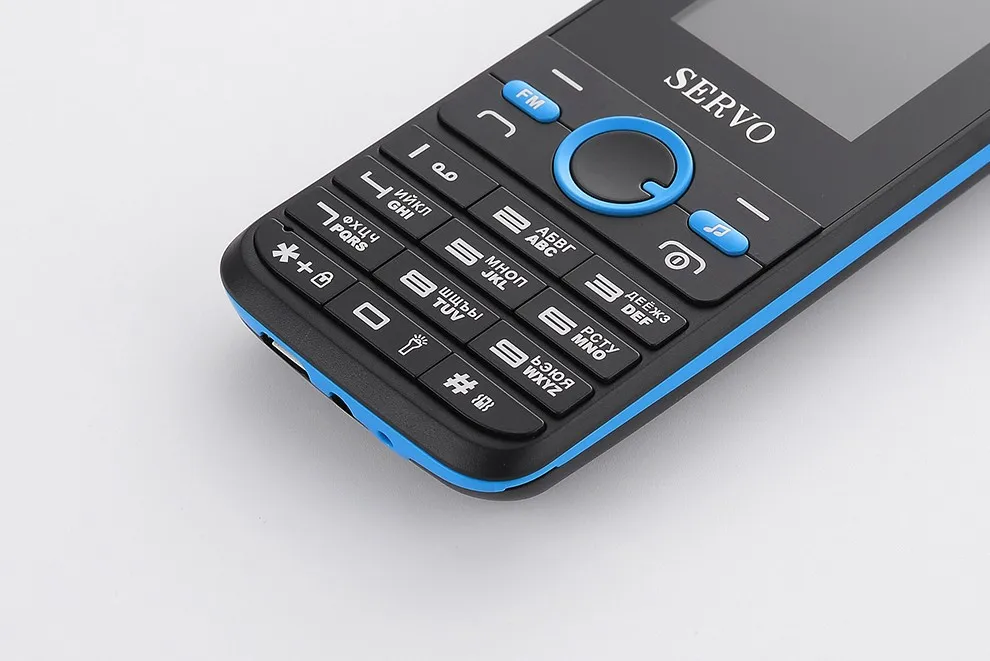 Телефон 1,77 дюймов две sim-карты SERVO V8240 Вибрация снаружи FM радио GPRS мобильный телефон с русской клавиатурой многоязычный
