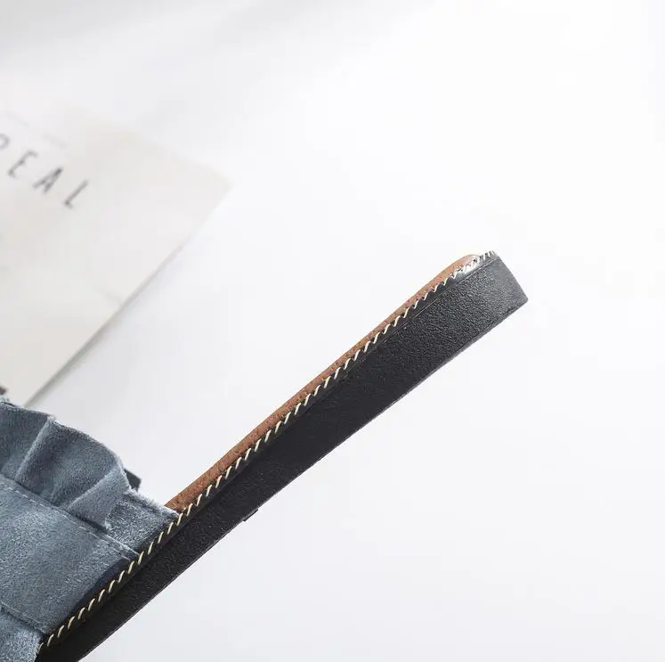 2018 Новая мода лето Дамские тапочки на плоской платформе сандалии пляжная обувь