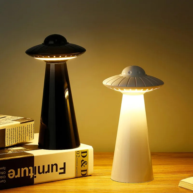 Светодиодная настольная лампа UFO с регулируемой яркостью USB перезаряжаемая для