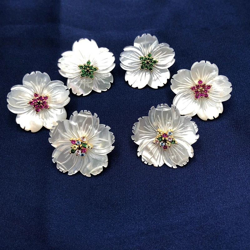 Серьги из натуральной раковины для женщин, капля воды, Зеленый хрустальный камень, цветок, серьги-гвоздики, Brincos, массивное ювелирное изделие для ушей, свадебные серьги