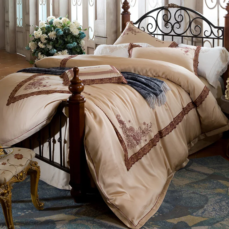 

Luxury Lace Embroidery coffee 100S Tencel Wedding Bedding sets Queen King Royal Duvet cover Bed sheet set Pillowcases 4pcs