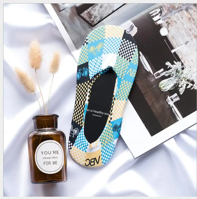 

Spring and summer men's socks ultra-thin invisible socks shallow silicone socks plain color non-slip seamless socks