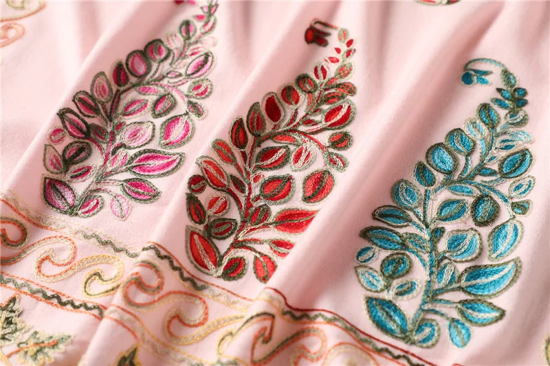 [Lakysilk] Новинка зимы Женский кашемировый шарф с цветочной вышивкой, теплые шарфы и шали для девушек, толстые пашмины высокого качества