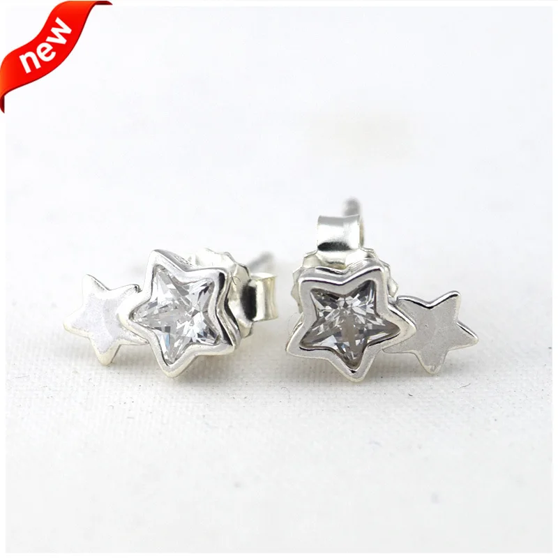 

Женские серьги-гвоздики из серебра 925 пробы