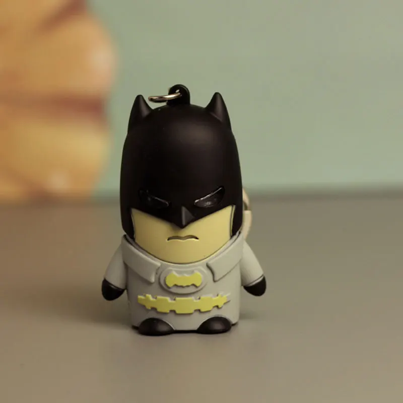 5 Забавные Super hero светодиодный брелок Для женщин подвесной светильник ПВХ hero брелок для ключей для Косплэй подарок игрушки брелки - Цвет: 5