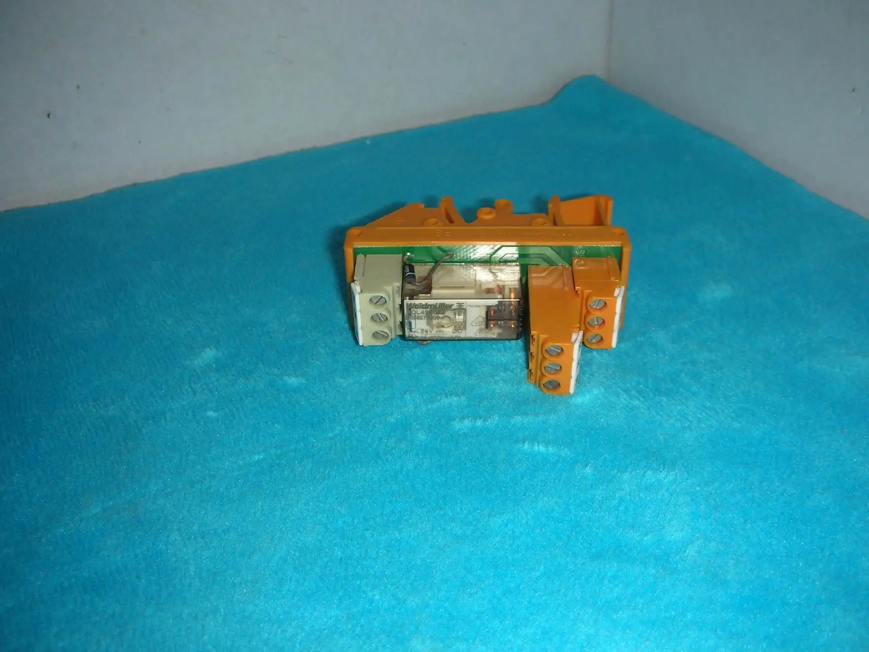 

Использованный WEIDMVLLER RS32 24 В постоянного тока LD LP 2 u 9406121001, 1 шт.