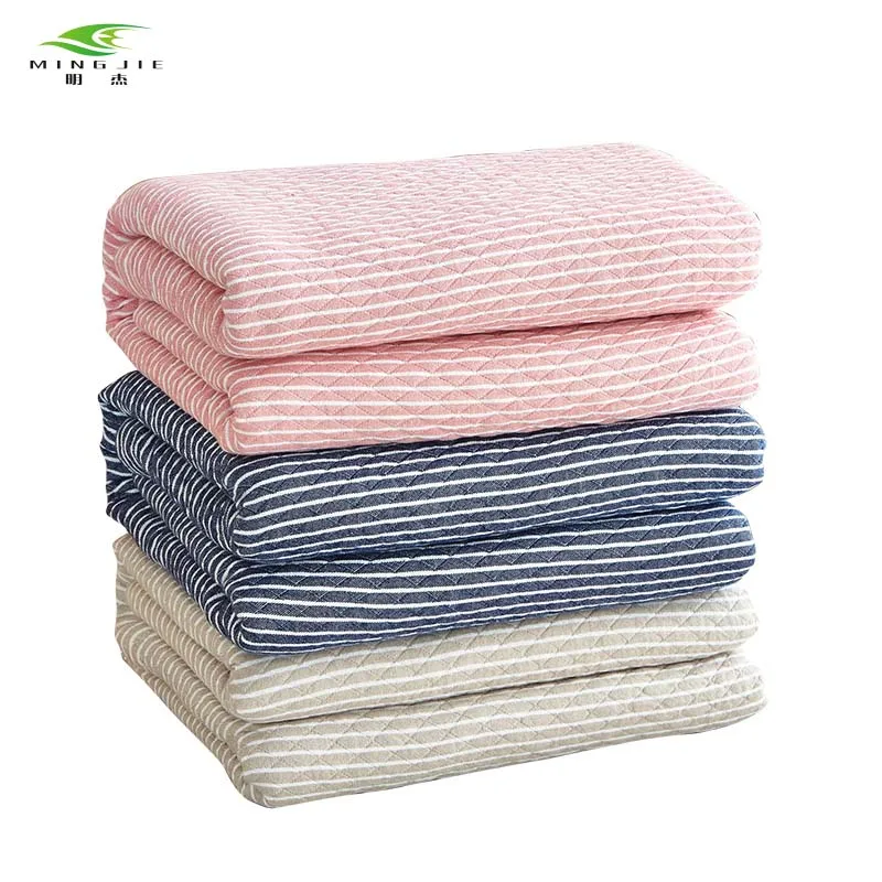 Двухслойное покрывало на кровать диван двустороннее 150х20 0 см/200х230 см для душа