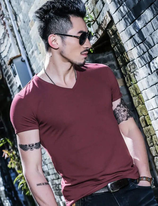 V-Neck Wine red Новинка года, Однотонная футболка мужская черно-белая футболка из хлопка летняя футболка для скейтборда, футболка для скейта топы, европейский размер - Цвет: V-Neck Wine red