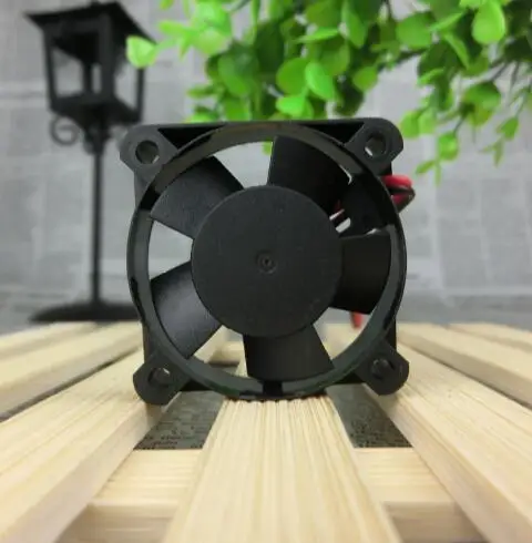 PRPKDFAN 4 см 12V1. Вт KD1204PFB1 40*40*10 2 провода большой вентилятор ветра|4 cm fan|4 wire fanfan |