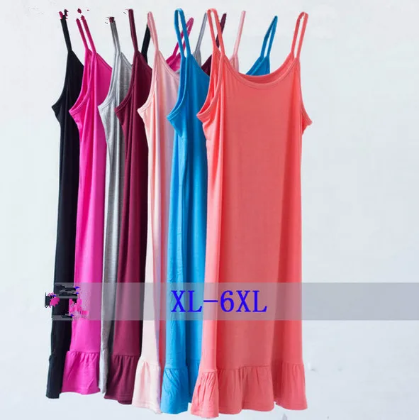 Женское офисное платье на бретелях однотонное без рукавов бретельках модель FE9