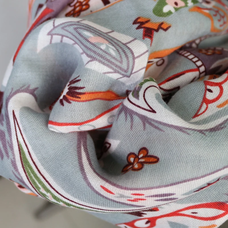 Женская пляжная шаль с цветочным принтом на весну и осень длинная хлопковая из