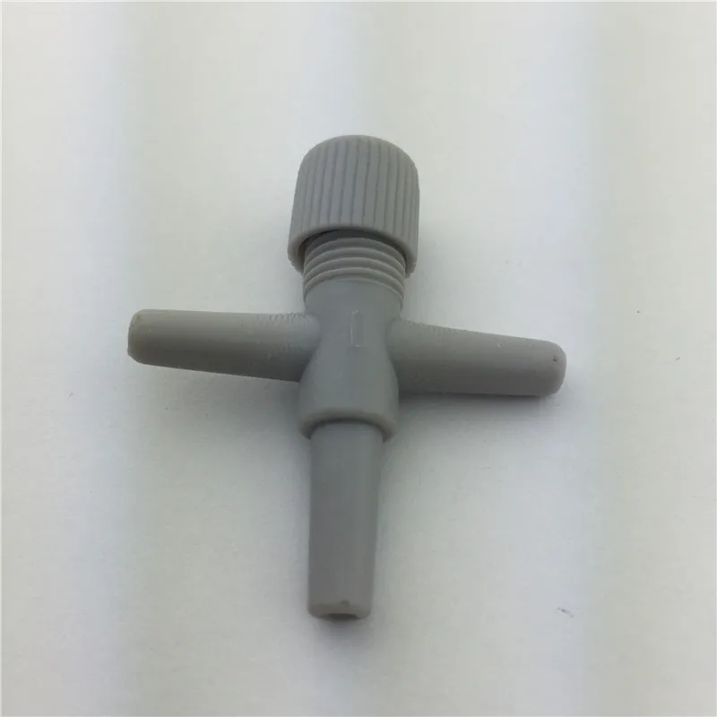 Регулируемый тройной водяной клапан Тройник 4 мм удобное управление хороший