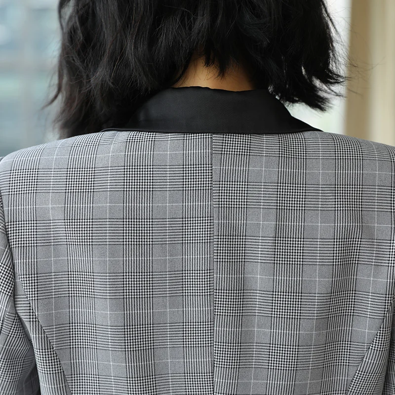 

Lenshin Contrast Collar 2 Pieces set Plaid Formal Pant Suit Office Lady Uniform Designs for Women Business Suits Work Wear