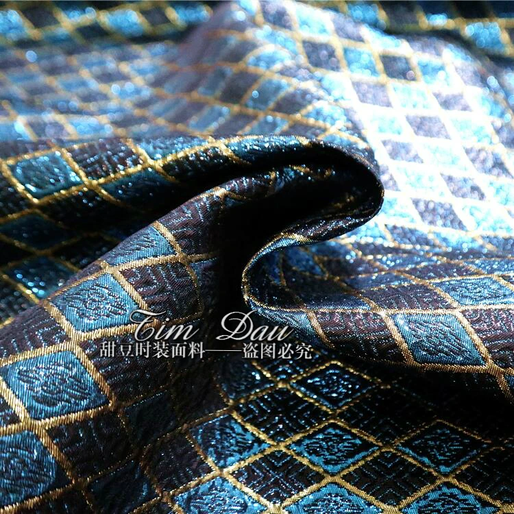 Gold three-dimensional jacquard fabric high-end dress sub-jacket garments dyed ladies temperament gold | Дом и сад
