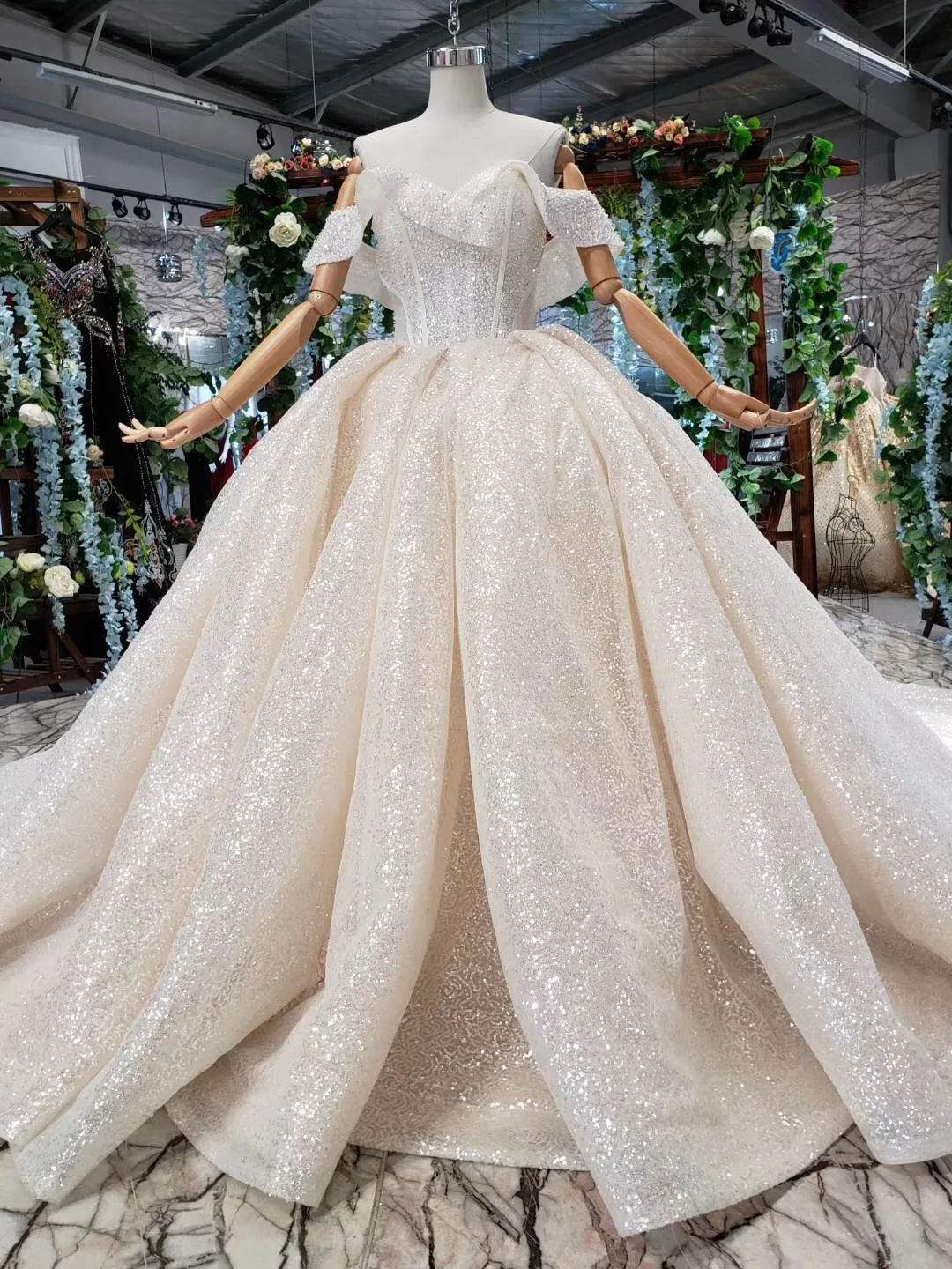 Дубай золото с открытыми плечами Элитные Свадебные платья 2019 винтажное