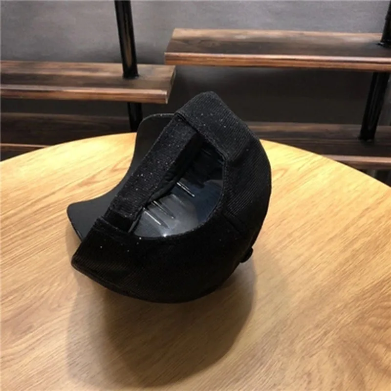 Повседневная бейсбольная кепка с надписью R женская бриллиантами Кепка