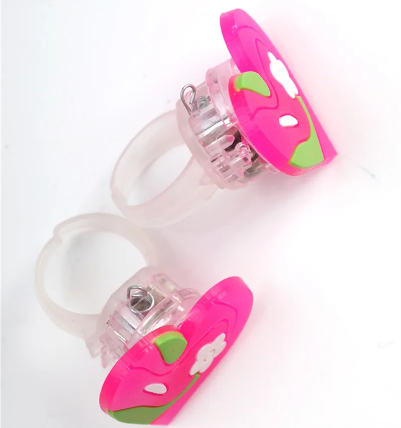 50 шт./лот Мультфильм светодиодный фонарик на палец кольцо игрушка различные