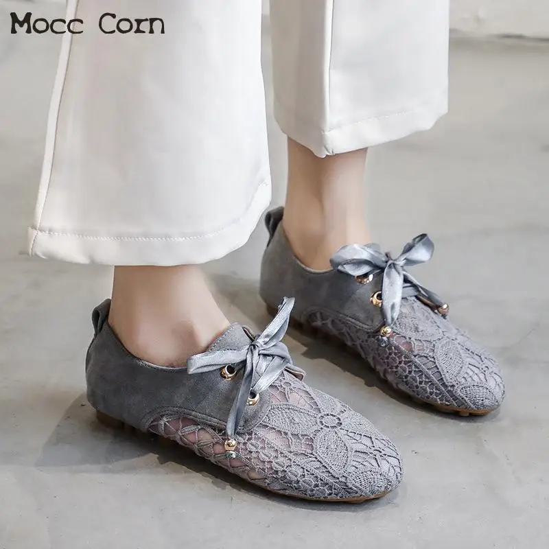 Кружевные плоские туфли большого размера; женская повседневная Летняя обувь на плоской подошве; женские замшевые мокасины на шнуровке; мягкая женская обувь из сетчатого материала; zapatos mujer