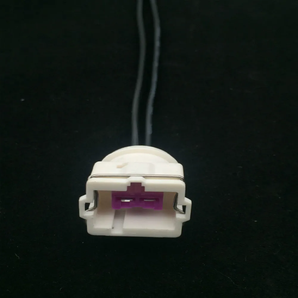 

Car horn plug Connector with wire for Citroen C4 C6