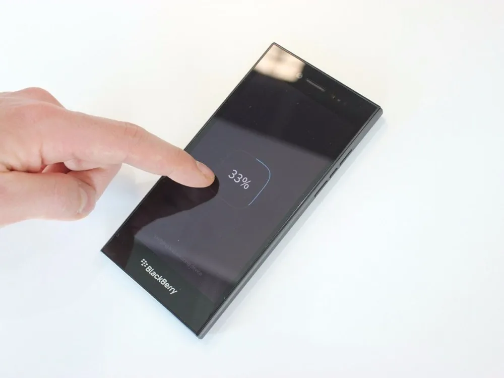 Разблокированный мобильный телефон BlackBerry Leap 5,0 дюйма, 2 Гб ОЗУ, 16 Гб ПЗУ, Камера 8,0 МП, двухъядерный мобильный телефон черного цвета