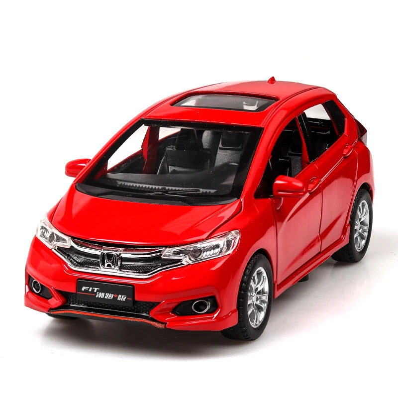 Горячая 1:32, модель автомобиля из сплава, высокая имитация, Honda Fit, металлические литые игрушки, игрушечные транспортные средства, оттягивающие назад, мигающие музыкальные детские игрушки