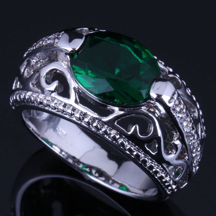 

Gallant Oval Green Cubic Zirconia White CZ Silver Plated Ring V0649