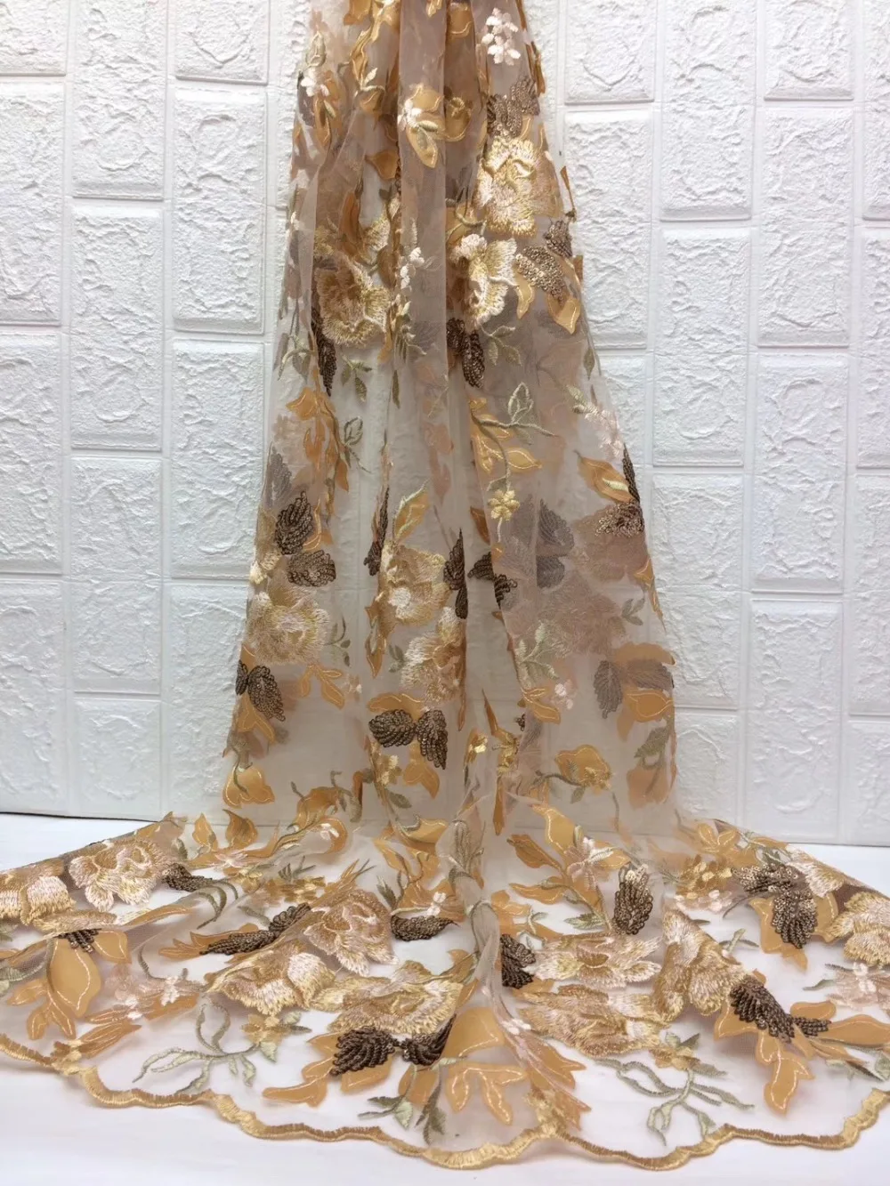 High grade Free shipping new arrival African sequins lace fabric with beautiful embroidery 5 yards/lot for making dress! JSD002 | Дом и сад